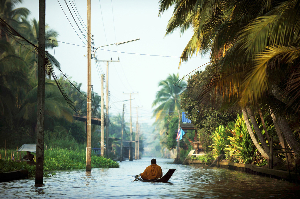 Damnoen-Saduak-floating-market-bangkok-thailand-12