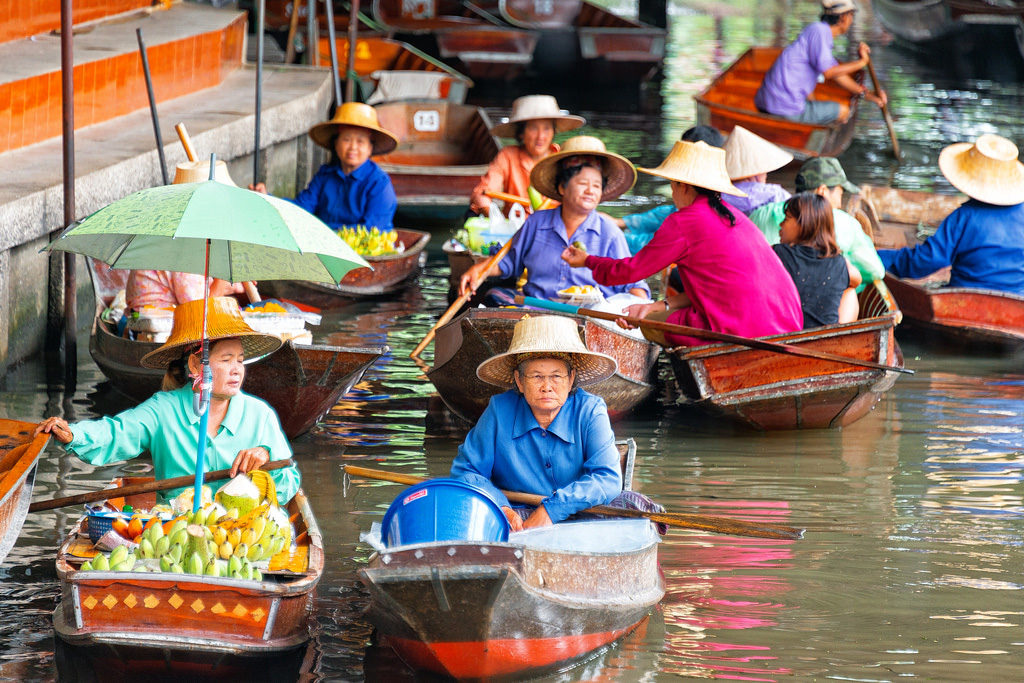 Damnoen-Saduak-floating-market-bangkok-thailand-7