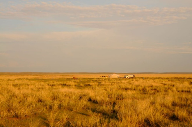 Mongolia-steppe-1