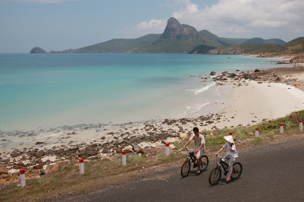 Leisure biking by the sea