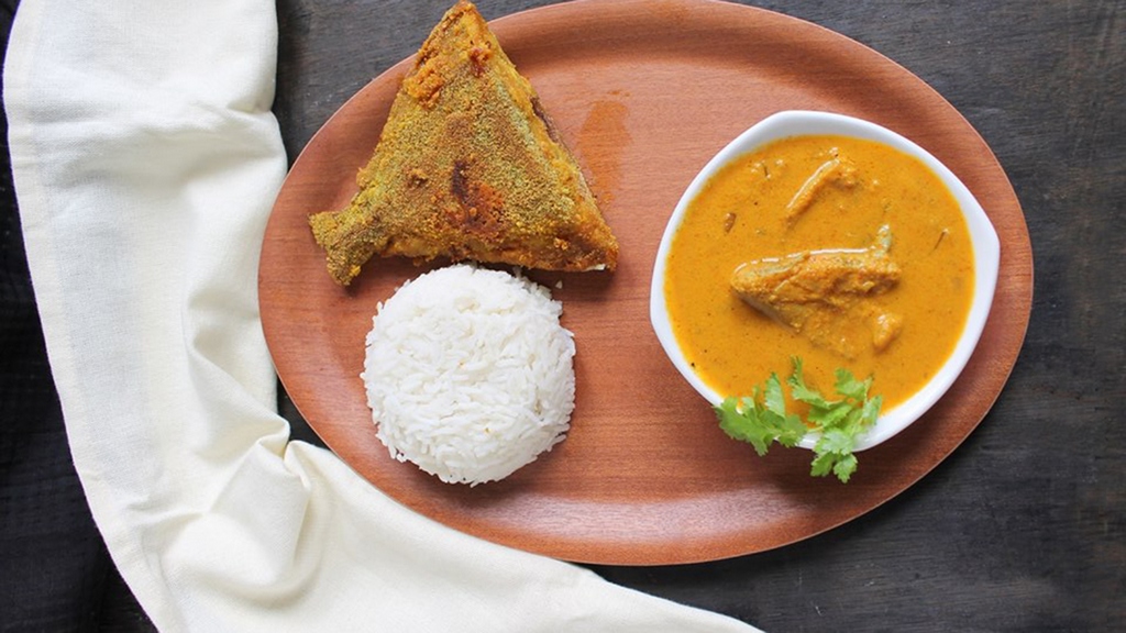fish-curry-rice-in-goa-best-street-food-in-india