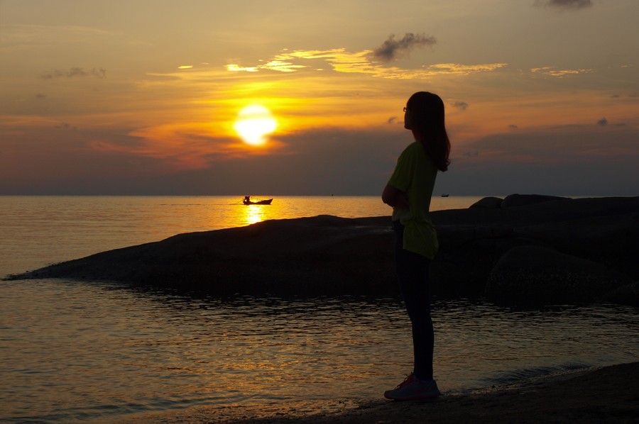 Sunrise in Hon Son