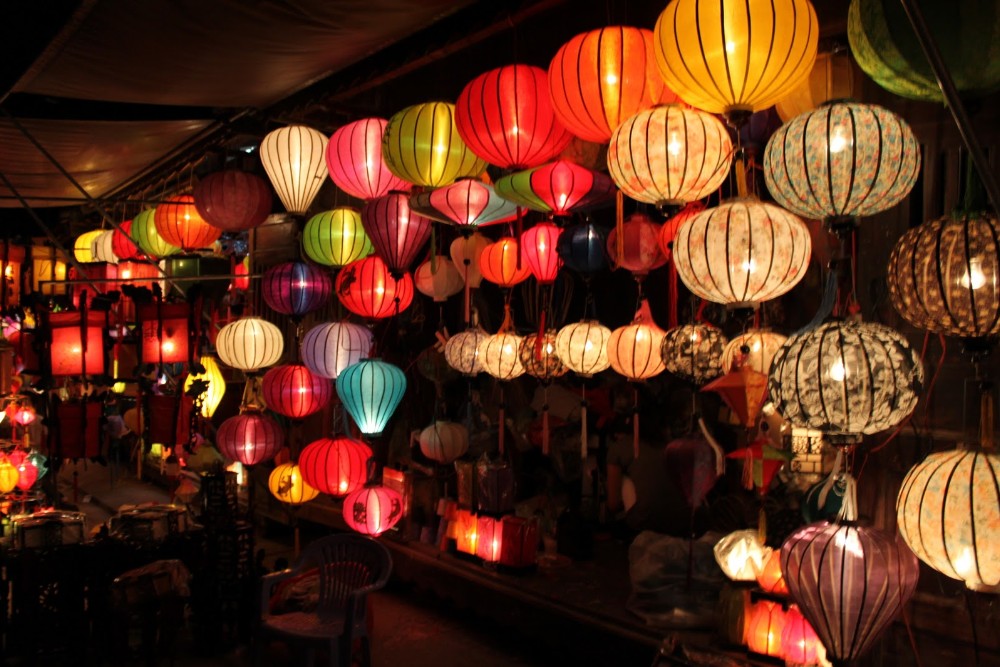 Hoi An Lantern street