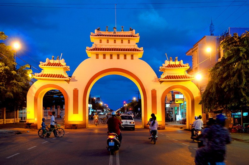 Tam Quan gate, Rach Gia city. Photo: sanvemaybay