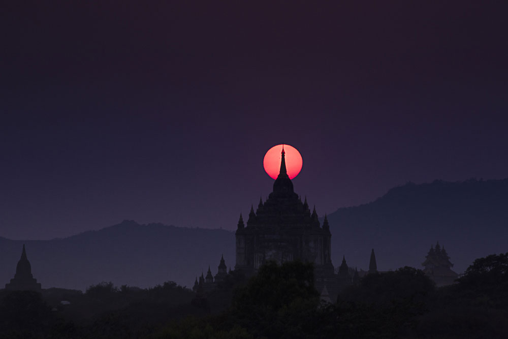 Photo by Thang Le