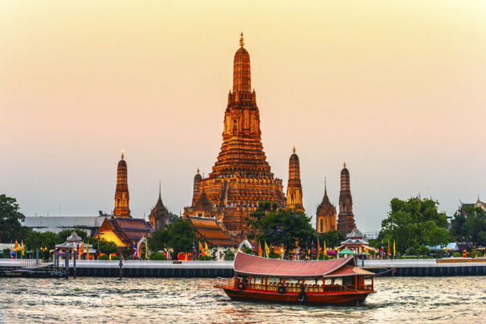 wat run bangkok thailand