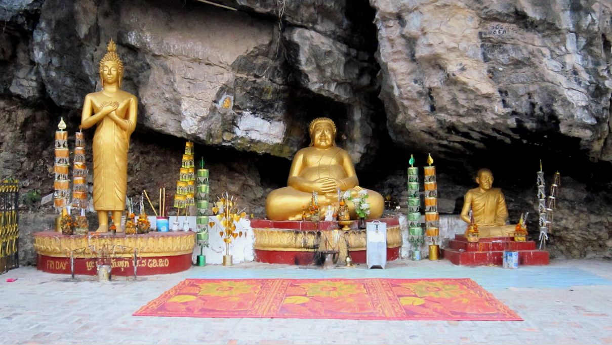 wat pa huak temple luang prabang 2
