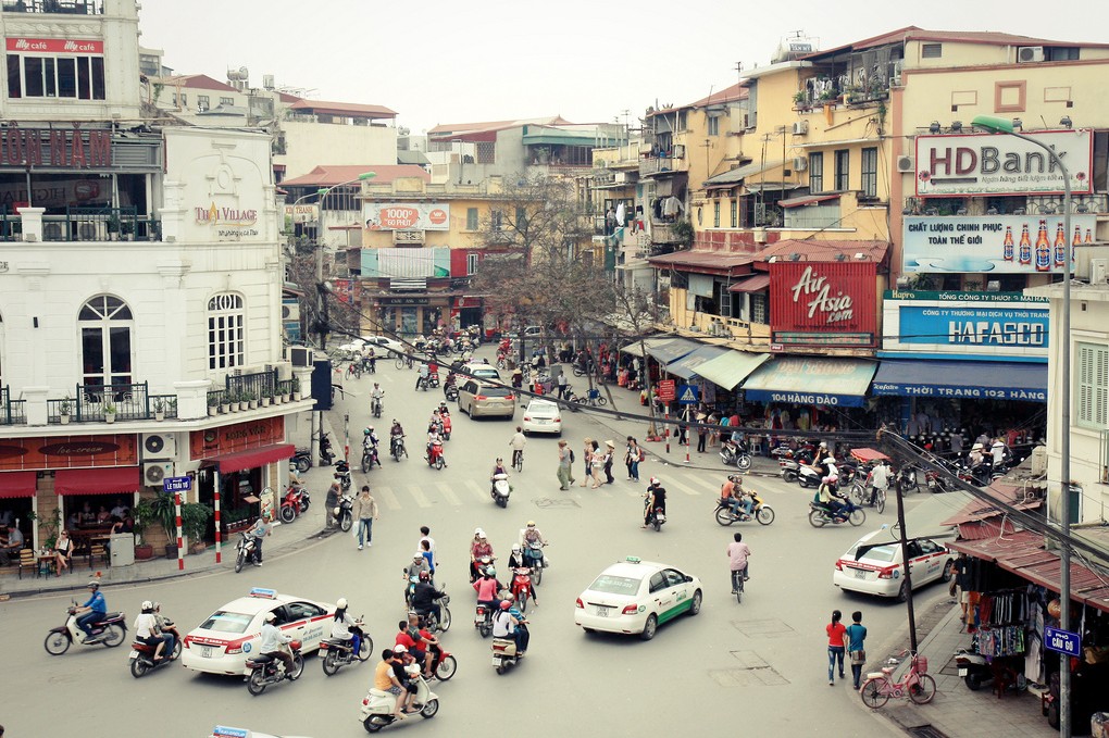 36 street hanoi old quarter of hanoi  hanoi tourist attractions hanoi tourist information things to do in hanoi hang bac t