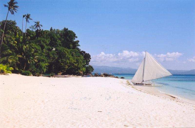 The sea doesn't get much bluer than at Boracay.