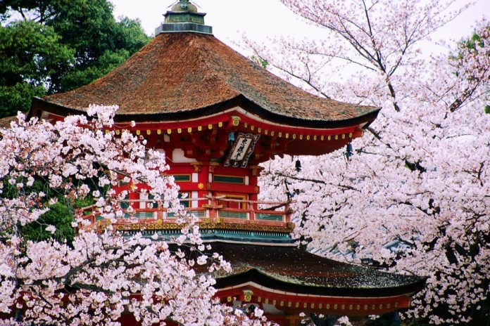 kiyomizu-dera temple