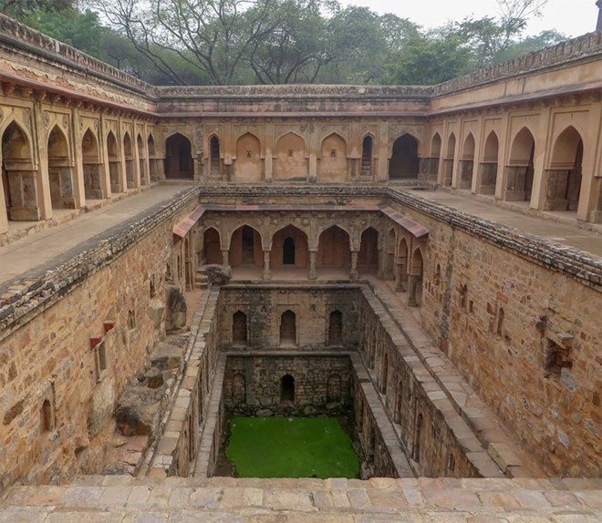Indias-underground-wells