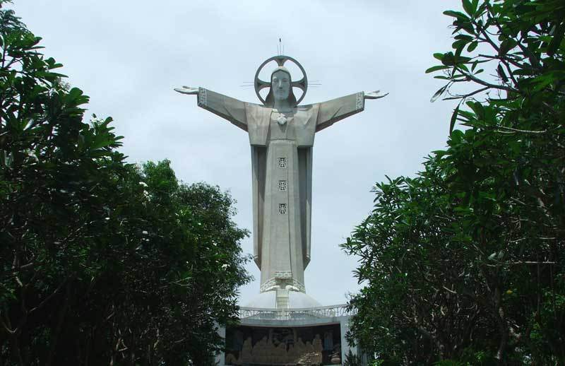 Jesus Christs Statue vung tau vietnam guide address opening hours attractions nui nho mountain (4)