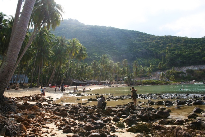 Rocky reef - Men beach