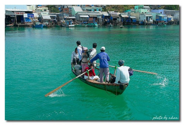 Traveling on Nam Du islands