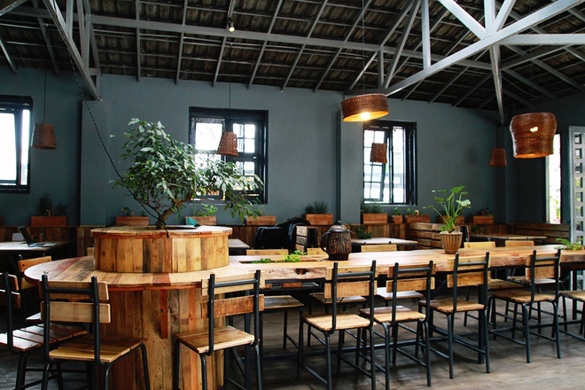 Inside An cafe. Photo: vnexpress