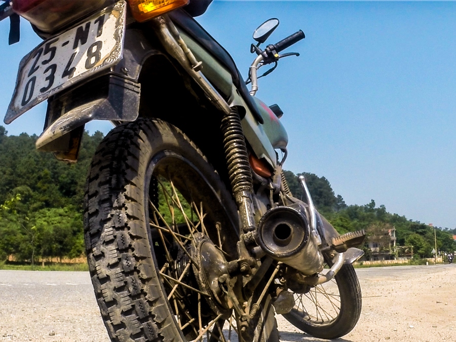 bottom of the hai van pass