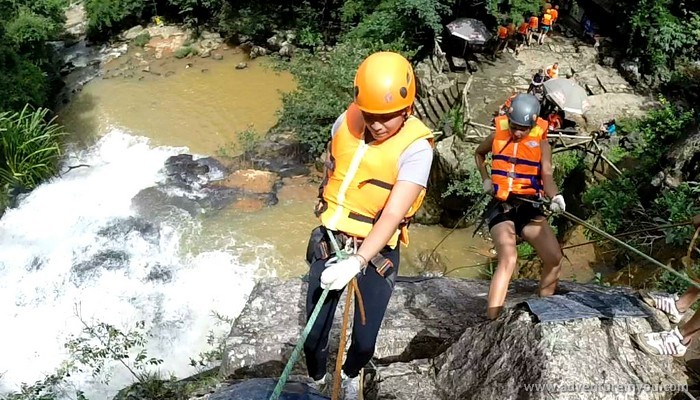 canyoning in dalat vietnam (5)