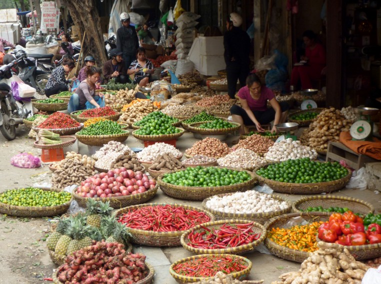 old quarter of hanoi  hanoi tourist attractions hanoi tourist information things to do in hanoi 5y