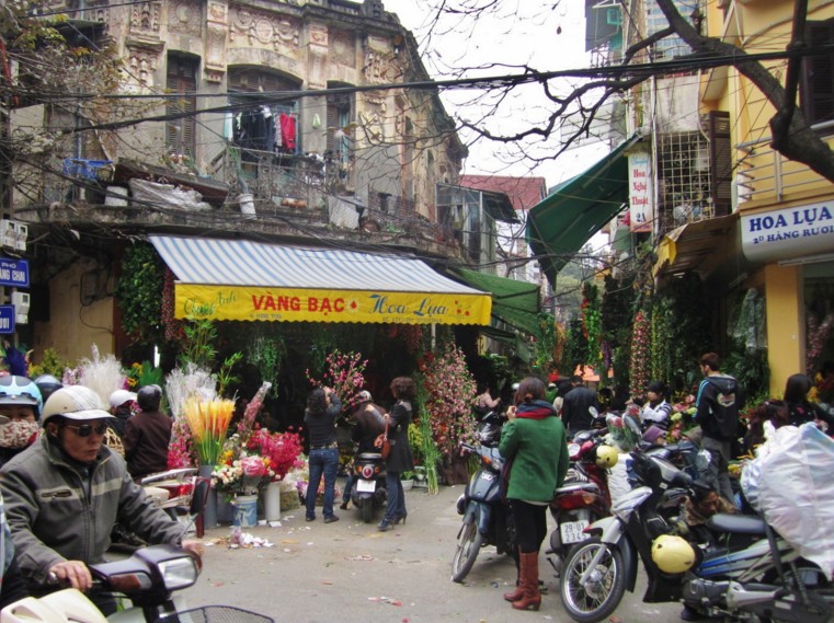 old quarter of hanoi  hanoi tourist attractions hanoi tourist information things to do in hanoi tr