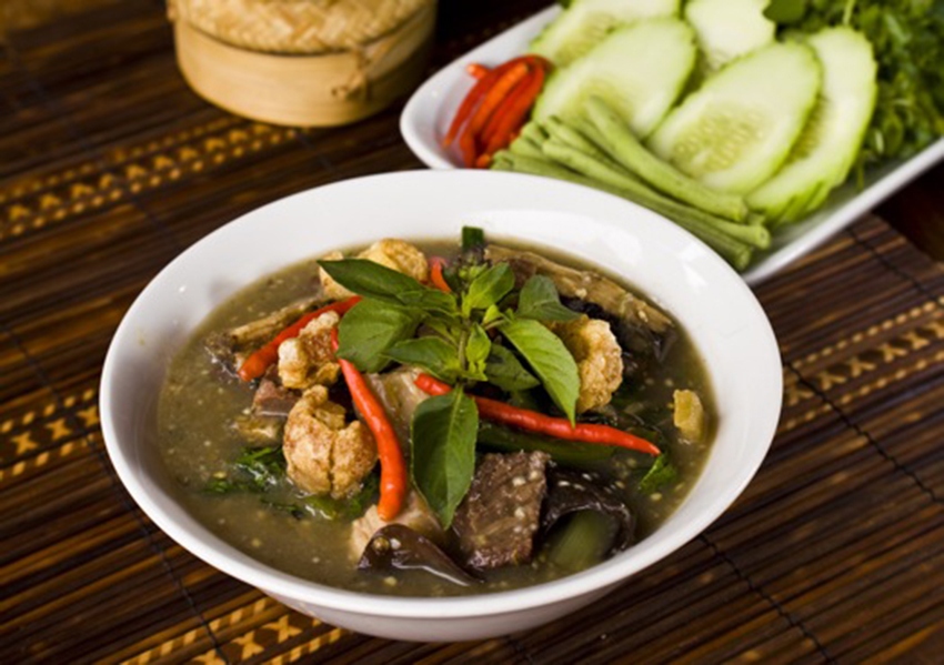 or law lao stew food