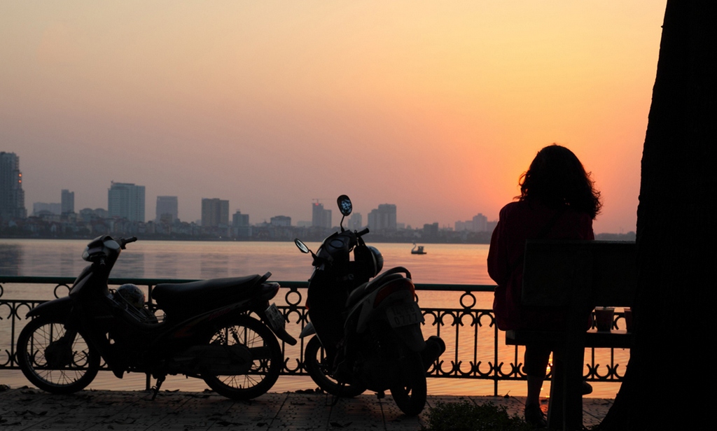 sunset at ho tay west lake hanoi y