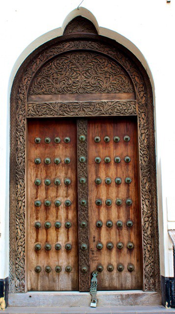 tanzania-doorway-africa