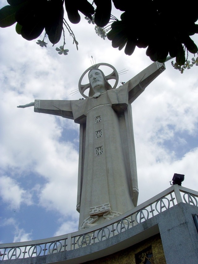 The statue of Jesus