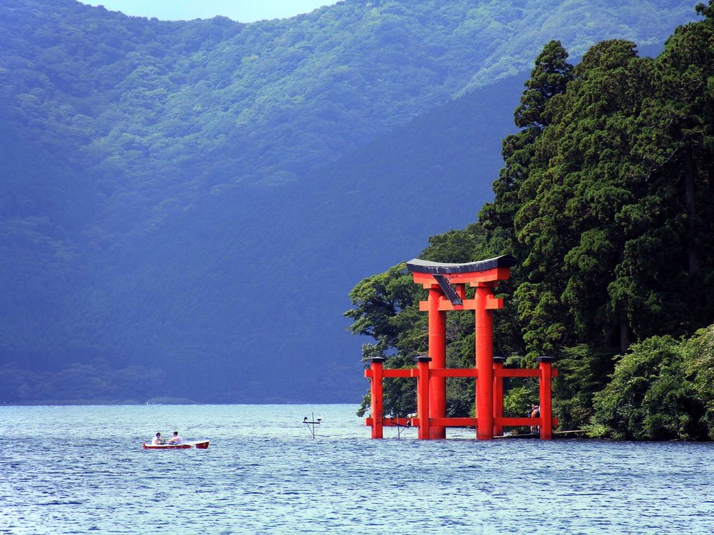 lake ashinoko,hakone travel blog,hakone travel guide,hakone blog,2 days in hakone,hakone 2 day itinerary