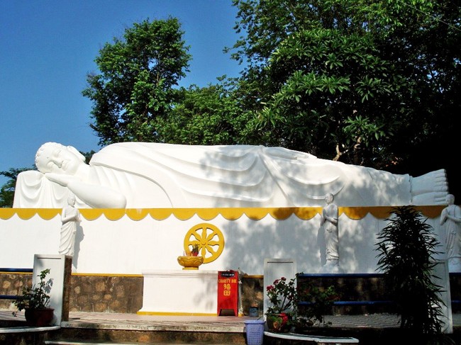 thich ca phat dai pagoda vung tau vietnam review address 2