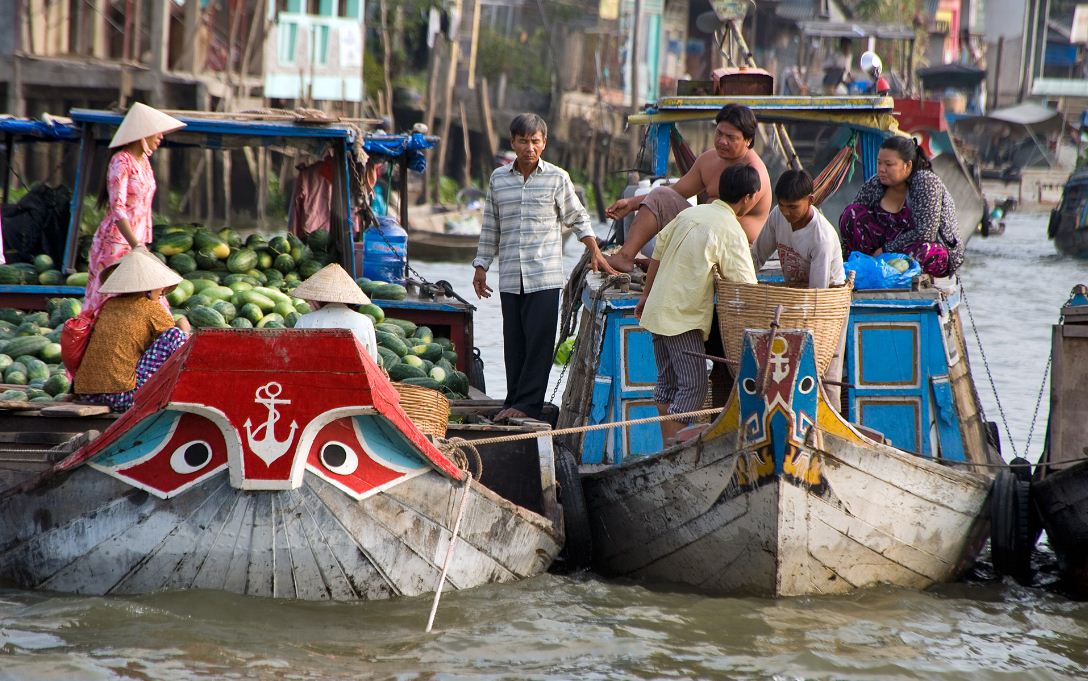mekong delta vietnam travel guide