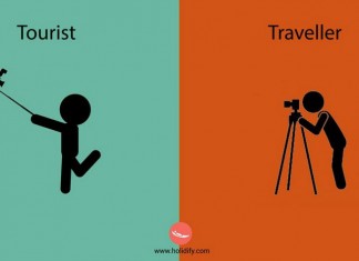Differences Between Tourists And Travellers