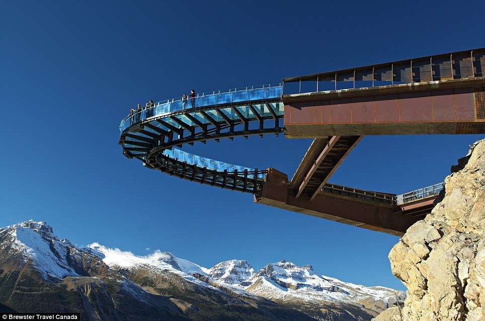 Glacier Skywalk – Columbia, Canada