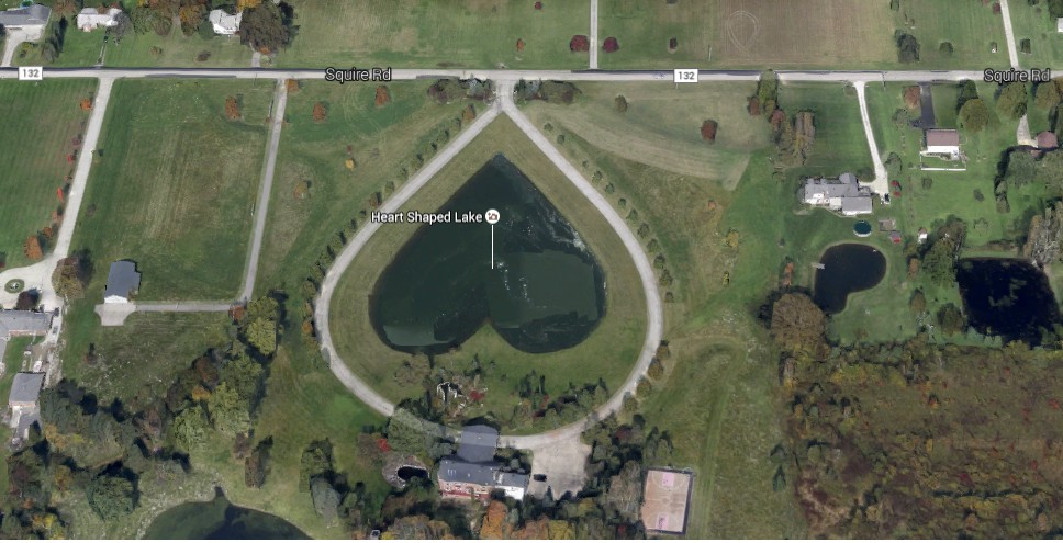 Heart-Shaped Pond, USA - googlemap.com
