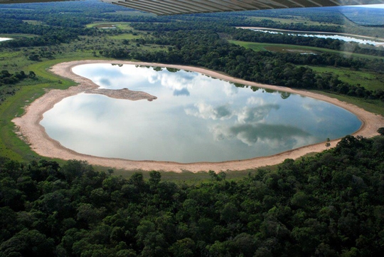 Heart-Shaped Saline, Brazil - httpworldtoptop.com