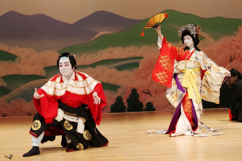 Kabuki performance in Osaka Photo: magickabukidrop