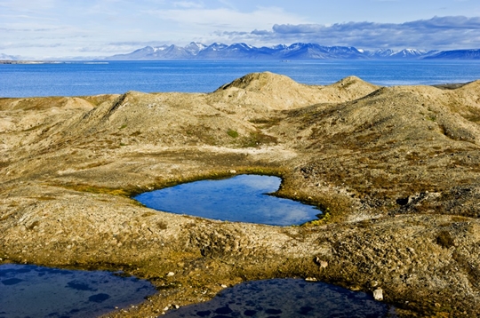 Lake Borebukta, Norway - httpworldtoptop.com