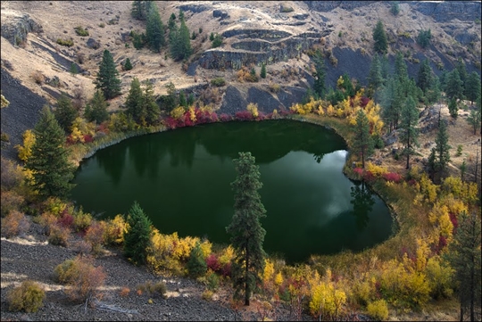 Northrup Lake, USA - httpworldtoptop.com