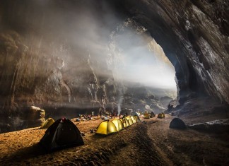 Phong Nha Ke Bang National Park vietnam trekking camping tours 2