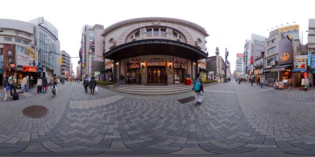 The front of Shochikuza Theater in Osaka Photo: staticflickr