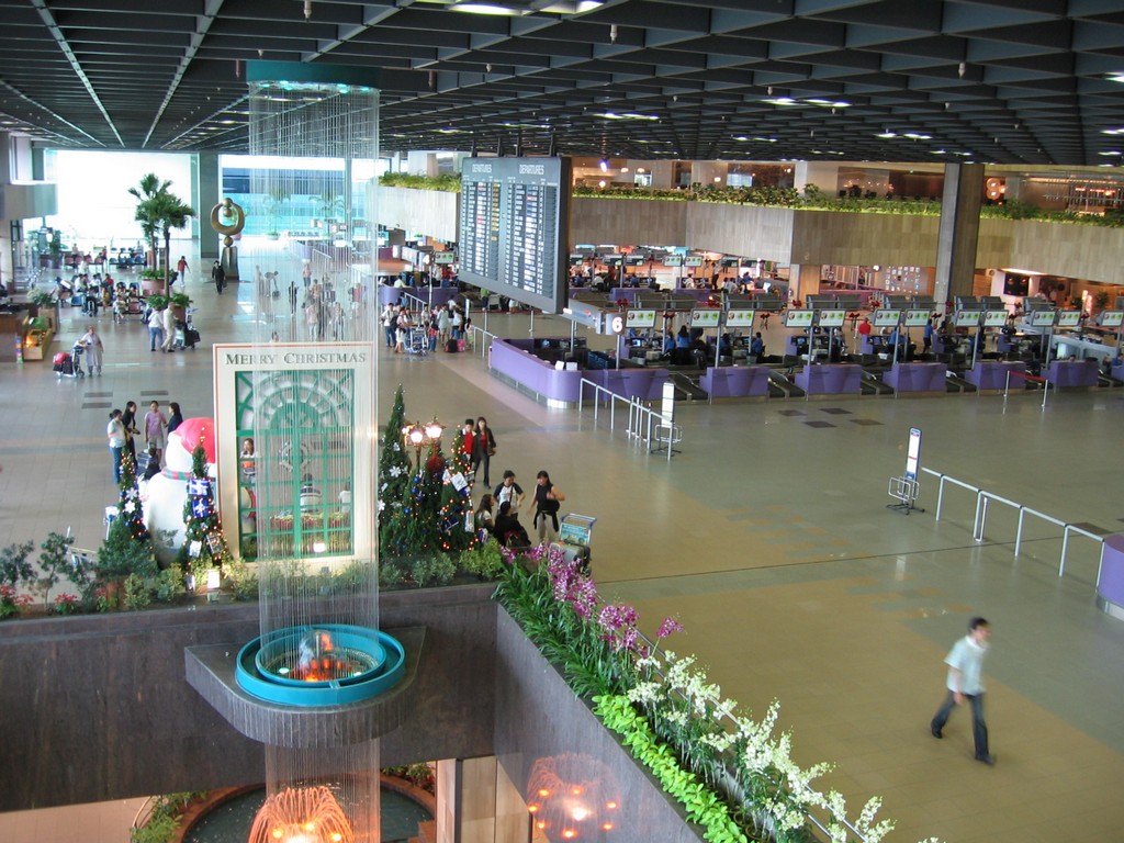 Singapore Changi International Airport how to save money travelling in singapore singapore budget travel tips is singapore expensive to holiday