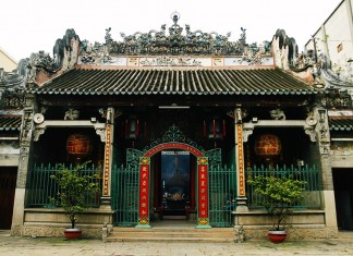Thien hau pagoda ho chi minh city vietnam