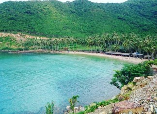 A tranquil and wildly bue beach of Nam Du