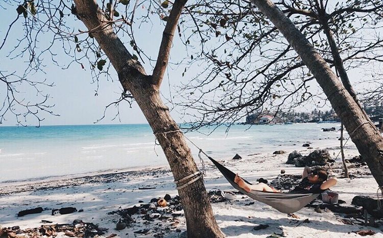 Ideal beach to camp.