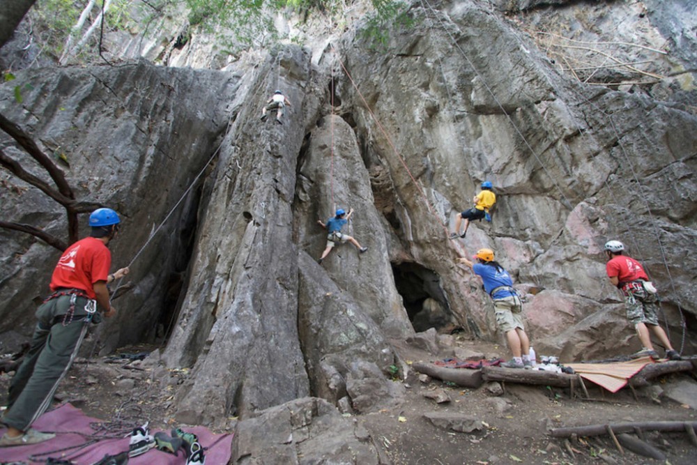 crazy horse crag chiang mai travel guides
