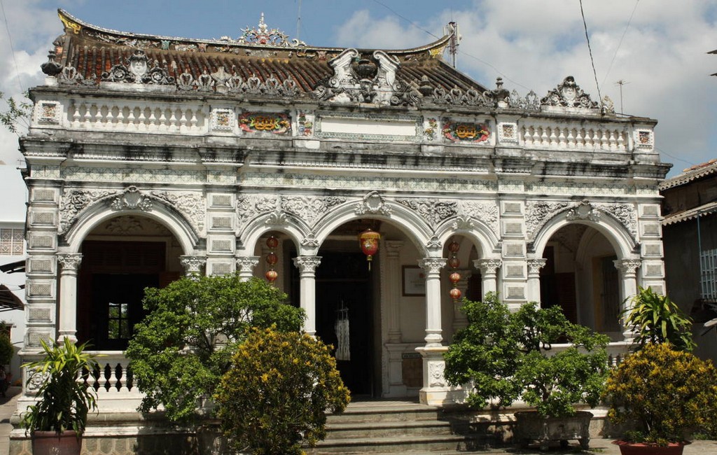 huynh Thuy Le ancient house. Photo: langmanmientay.com