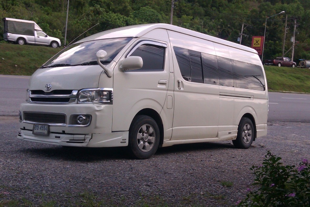 minivan thailand ayutthaya transportation how to go