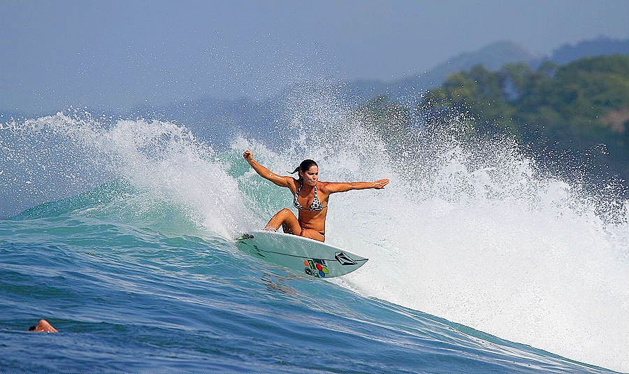 panama has become a surfing hot-spot 22