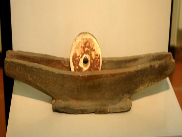 PRECIOUS ROYAL BELONGINGS of nguyen dynasty in Hue vietnam