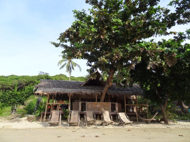 tapik beach palawan philippines travel guide (6)