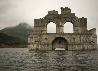 400-Year-Old Colonial Church Emerges From Waters In Mexico
